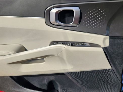 New 2026 Kia Sorento S w/ S Panoramic Sunroof Package FWD image 18