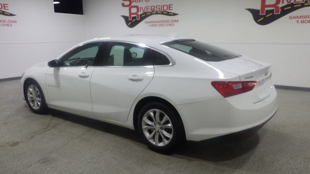 Used 2023 Chevrolet Malibu LT FWD image 2