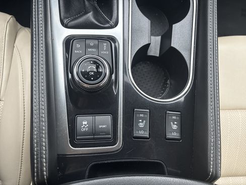 Used 2019 Nissan Maxima 3.5 SV w/ Floor Mat Group image 22