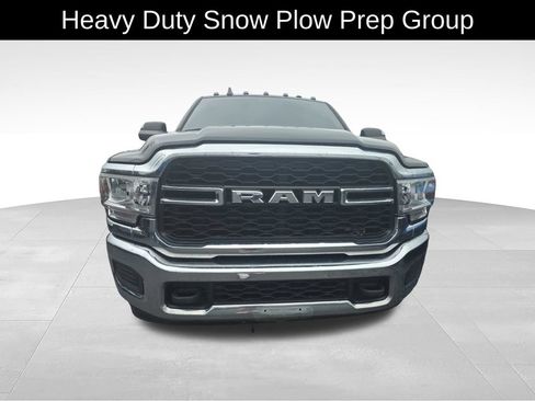 Used 2022 RAM 3500 Tradesman AWD/4WD image 4