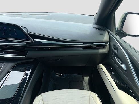Used 2023 Cadillac Escalade ESV Sport w/ Touring Package AWD/4WD image 19