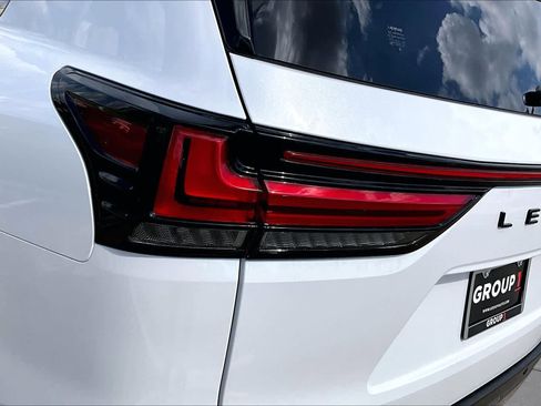 New 2026 Lexus LX 600 4WD w/ Premium Package image 6