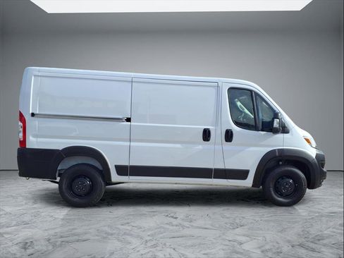 Used 2023 RAM ProMaster 1500 w/ Interior LED Lighting Group image 8