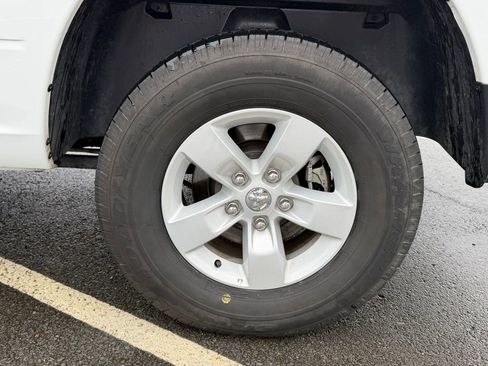 Used 2024 RAM 1500 Classic SLT image 11