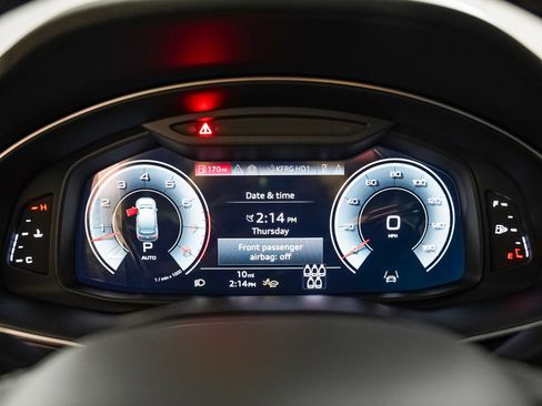 New 2025 Audi Q7 3.0T Prestige image 16