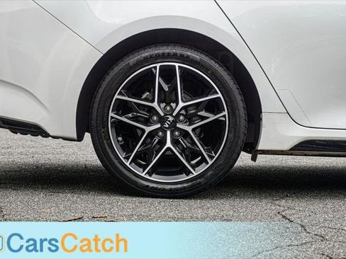 Used 2020 Kia Optima SE image 16