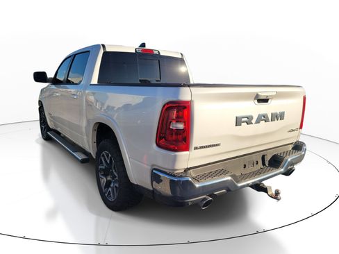 Used 2025 RAM 1500 Laramie AWD/4WD image 6