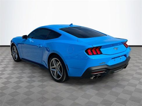 Used 2024 Ford Mustang Premium image 5