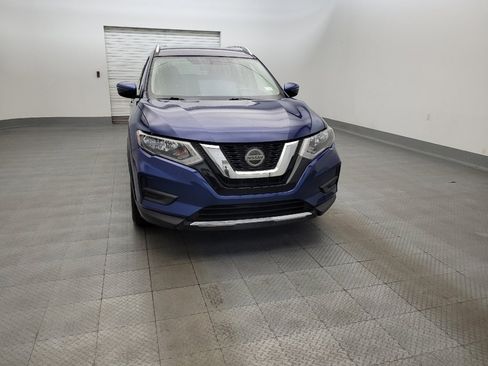 Used 2018 Nissan Rogue SV FWD image 14