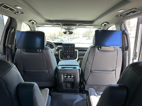 New 2026 GMC Yukon Elevation w/ Elevation Premium Package AWD/4WD image 45