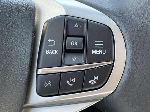 New 2026 Ford Explorer Active RWD image 22