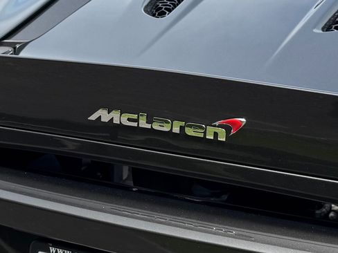 Used 2017 McLaren 570S Coupe RWD image 33