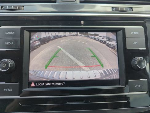 Used 2023 Volkswagen Tiguan S FWD image 37