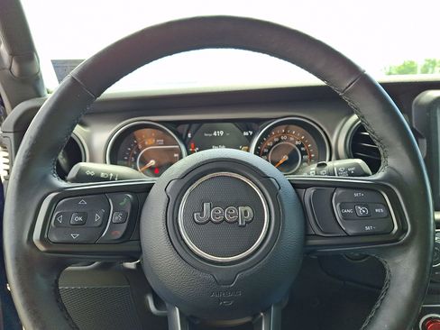 Used 2020 Jeep Wrangler Unlimited Sport AWD/4WD image 19