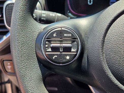Used 2024 Kia Soul LX w/ Option Group 015 FWD image 27