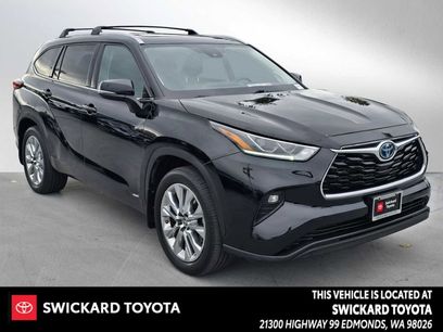 Used 2023 Toyota Highlander Limited