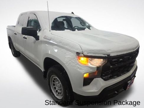 Used 2024 Chevrolet Silverado 1500 W/T w/ Z71 Off-Road Package image 7