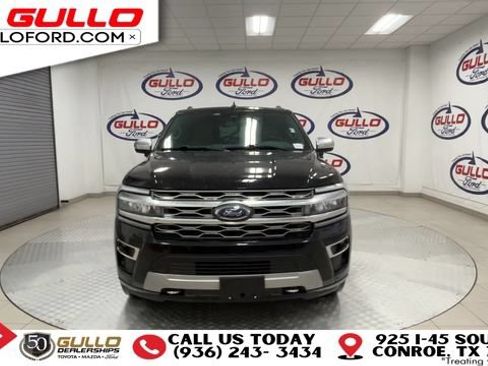 Used 2024 Ford Expedition Max Platinum AWD/4WD image 3
