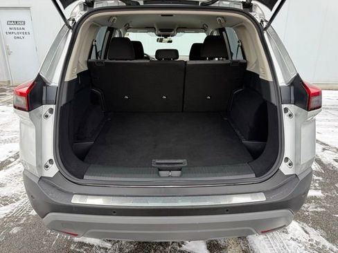 Certified 2023 Nissan Rogue SV image 22