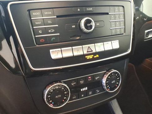 Used 2018 Mercedes-Benz GLS 450 4MATIC image 19