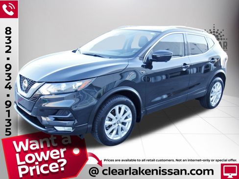 Used 2022 Nissan Rogue Sport SV w/ Technology Package image 3