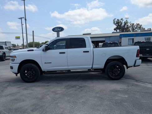 Used 2025 RAM 2500 Big Horn AWD/4WD image 7