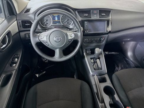 Used 2019 Nissan Sentra S FWD image 3
