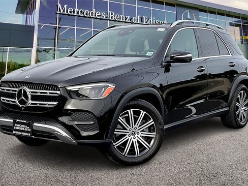 Certified 2025 Mercedes-Benz GLE 450e 4MATIC w/ Driver Assistance Package image 9
