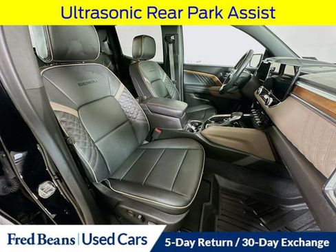 Used 2023 GMC Canyon Denali AWD/4WD image 35