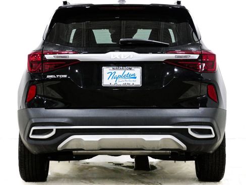 Used 2023 Kia Seltos S image 8