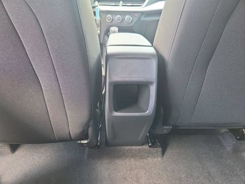 Used 2025 Chevrolet Trax LS w/ LS Convenience Package FWD image 29