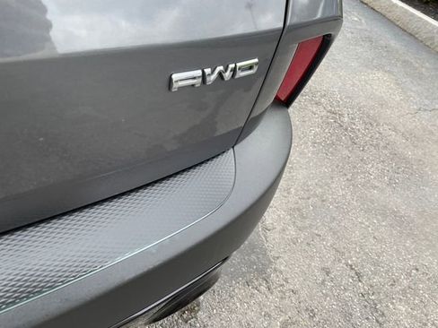 Certified 2021 Ford Escape SE w/ SE Sport Appearance Package image 13