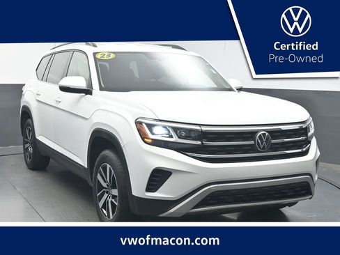 Certified 2023 Volkswagen Atlas SE image 1
