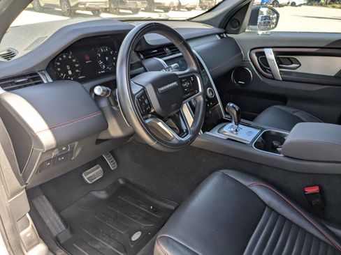 Used 2021 Land Rover Discovery Sport SE R-Dynamic image 29