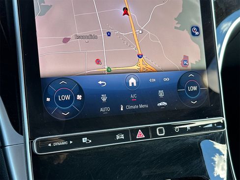 Certified 2025 Mercedes-Benz C 300 4MATIC Sedan image 23