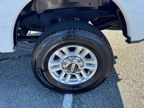 Used 2018 Ford F250 XL w/ Power Equipment Group image 27