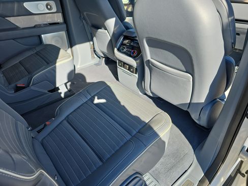 Used 2020 Lincoln Navigator Black Label image 11