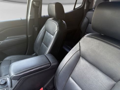 Used 2020 GMC Acadia SLT FWD image 9