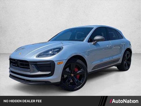 Used 2023 Porsche Macan Turbo AWD/4WD image 1