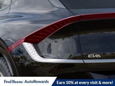 New 2025 Kia EV6 Light w/ Light LR Technology Package image 12
