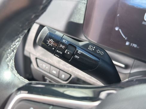 Used 2024 Kia Carnival SX FWD image 20