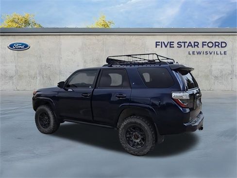 Used 2021 Toyota 4Runner Venture image 6