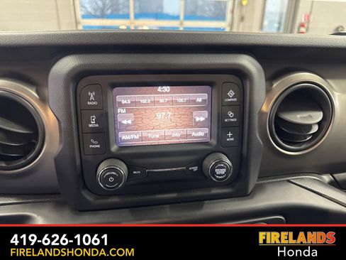 Used 2020 Jeep Wrangler Unlimited Sport image 20