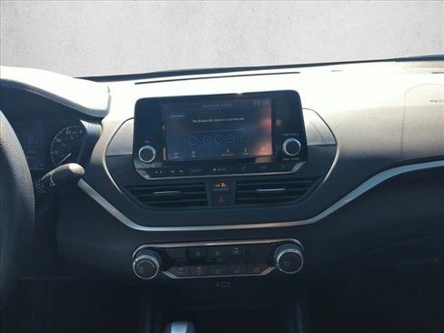 Used 2022 Nissan Altima 2.5 S image 13