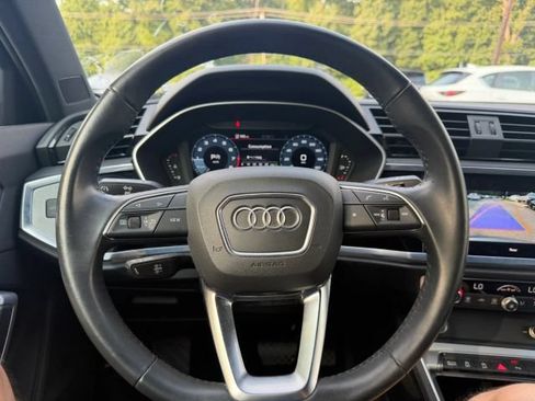 Used 2020 Audi Q3 2.0T Premium AWD/4WD image 15
