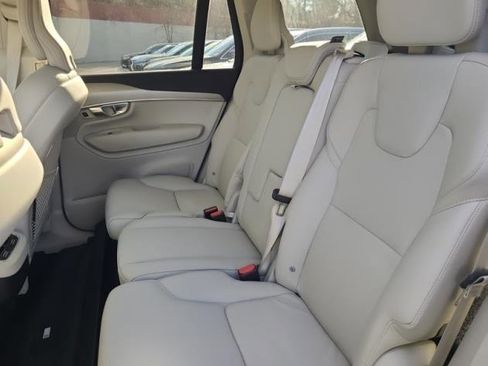 Certified 2024 Volvo XC90 B5 Core image 6