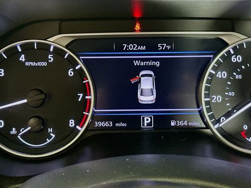 Used 2024 Nissan Sentra SV image 19