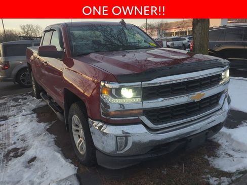 Used 2019 Chevrolet Silverado 1500 LT w/ All Star Edition image 3