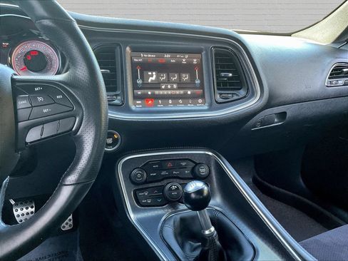 Used 2018 Dodge Challenger T/A RWD image 9