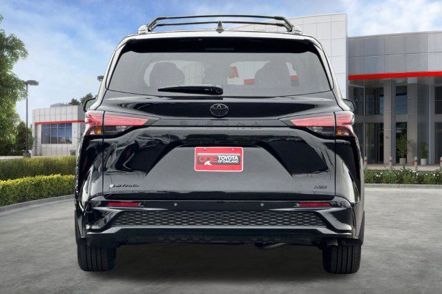 Certified 2026 Toyota Sienna XSE AWD/4WD image 6